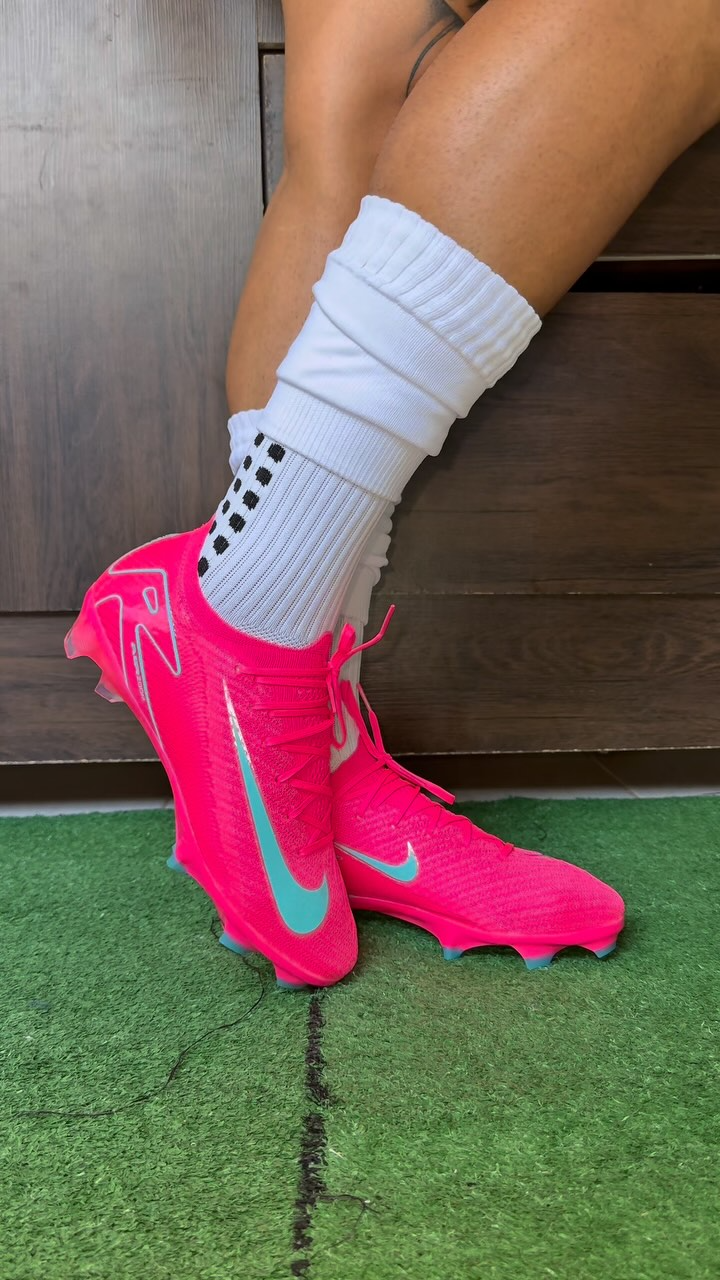 Chuteira Nike Vapor 16