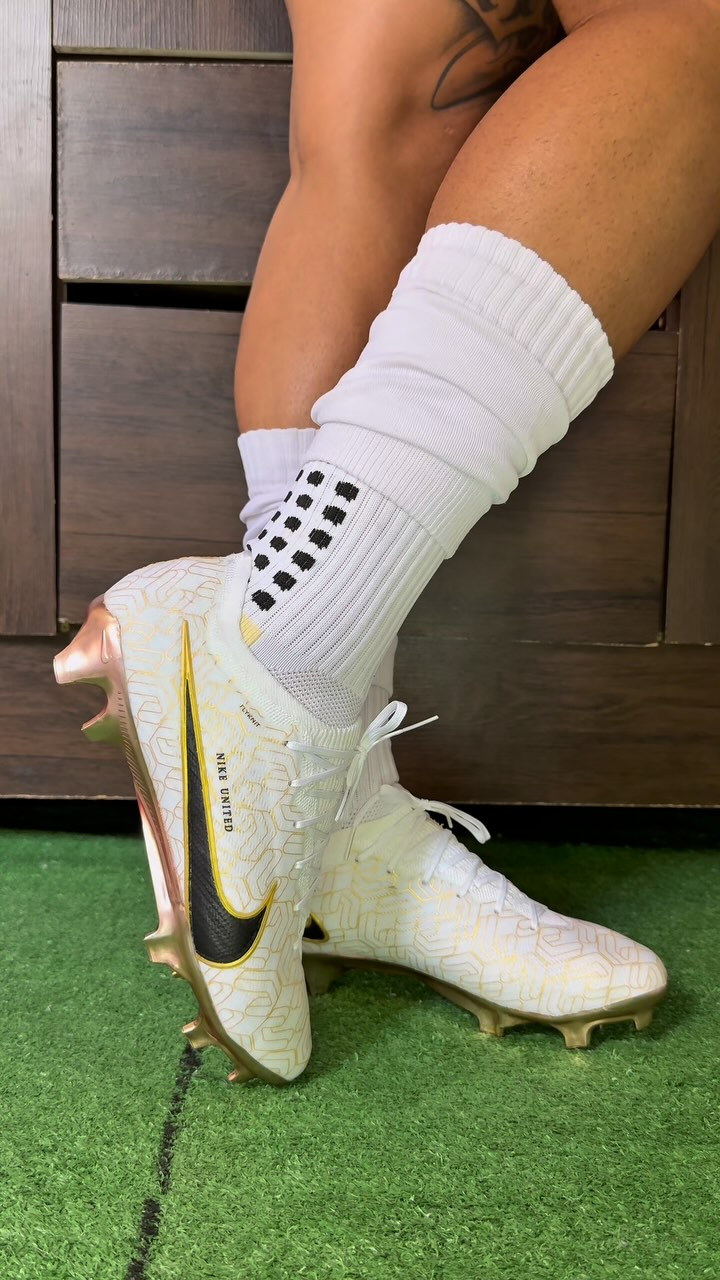 Chuteira Nike Vapor 15